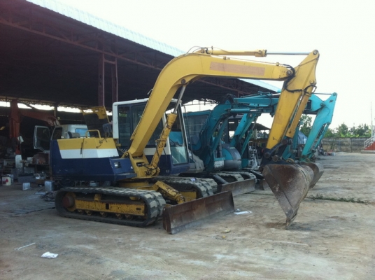 ขายรถขุด  KOMATSU PC60-6