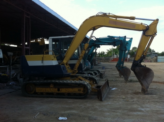 ขายรถขุด  KOMATSU PC60-6