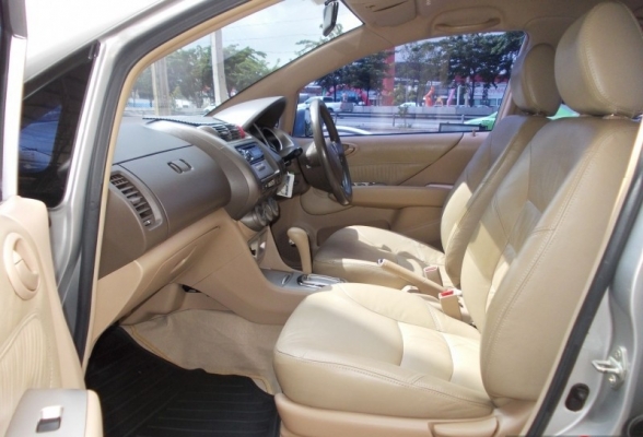 HONDA CITY ZX ปี 2006 รถสวย ดาวน์ 9,000 บาท HONDA CITY ZX ปี 2006 รถสวย ดาวน์ 9,000 บาท