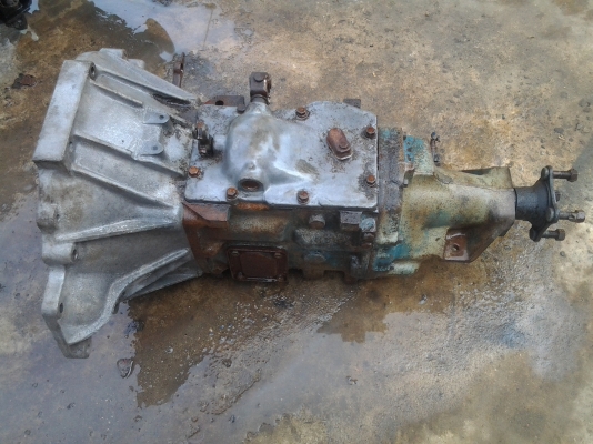 ขายเกียร์อีซุซุ c 240 ใส่ 6 ล้อหรือคุณแต๋นได้หมดครับ ขาย 4900