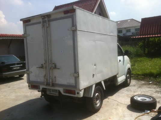 ขายตู้ทึบ suziki carry ขายตู้ทึบ suziki carry