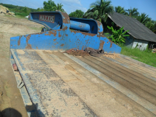 หางโลเบทสามคานกว้าง 3 เมตรยาว 12 เมตร พื้นที่ใช้ได้ 10 เมตร พร้อมใช้ หางโลเบทสามคานกว้าง 3 เมตรยาว 12 เมตร พื้นที่ใช้ได้ 10 เมตร พร้อมใช้