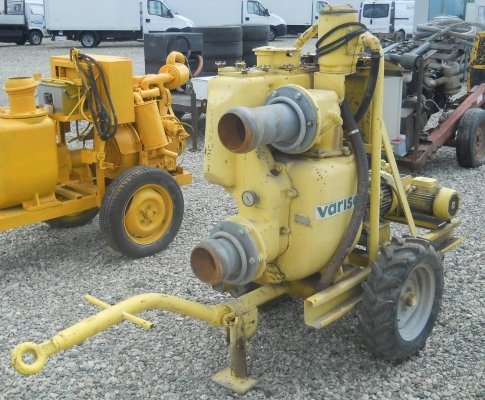 เครื่องสูบน้ำ ยี่ห้อ Varisco JE6-250S ปี2004 ขนาด 5"1/2 ของมือสองนำเข้าจากยุโรป สภาพใช้งานได้ดี สนใจติดต่อ 081-9861114 (เอก)