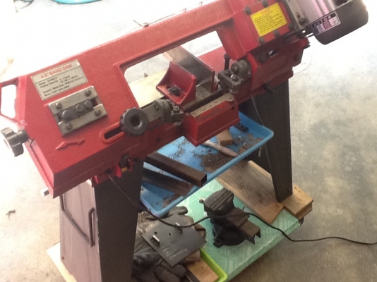 ขายBandsaw 4.5" ตัดเหล็ก พร้อมใบเลื่อย 15ใบให้ไปใช้งานยาวๆ 8900 บาทมีรูป