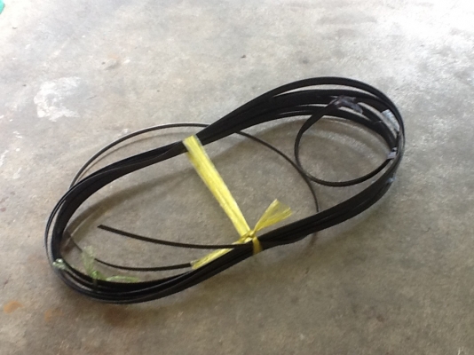 ขายBandsaw 4.5" ตัดเหล็ก พร้อมใบเลื่อย 15ใบให้ไปใช้งานยาวๆ 8900 บาทมีรูป