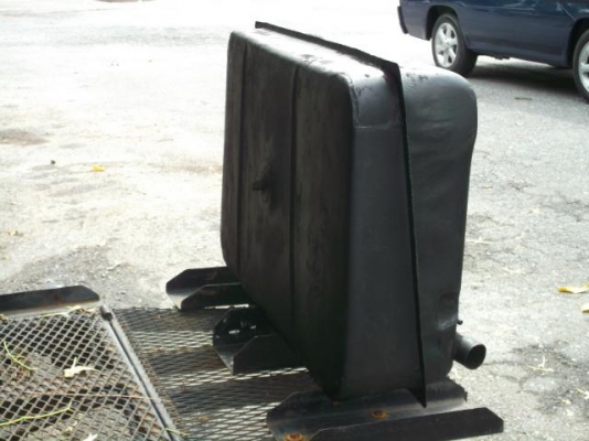 ถังน้ำมันไซด์จัมโบ้ถอดจากรถดอดจ์ ถังน้ำมันไซด์จัมโบ้ถอดจากรถดอดจ์