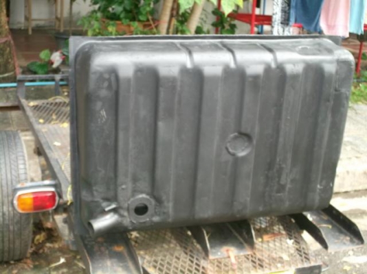 ถังน้ำมันไซด์จัมโบ้ถอดจากรถดอดจ์ ถังน้ำมันไซด์จัมโบ้ถอดจากรถดอดจ์