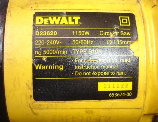ขายเลื่อยวงเดือน DEWALT 7นิ้วรุ่น D23620