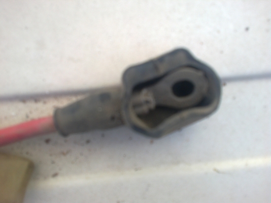 อร่อยหัวเขา  ติดต่อ 081-931-5032