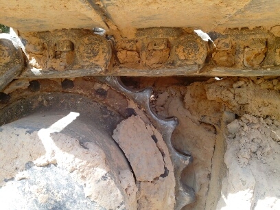 komatsu pc 200-8 สภาพพร้อมใช้งาน ช่วงล่างเต็ม โซ่พอใช้ รถทำงานไม่มีโหลด ไม หมื่นกว่าชั่วโมง เอกสารเล่มทะเบียน