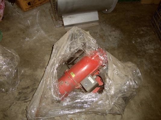 ขาย บอยเลอร์ขนาด 350 KG กับBurner F.B.Rของอิตาลี ขนาด 300000แคล