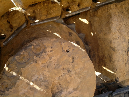 ขายรถแบคโฮ KOMATSU PC-200-7 เล่มทะเบียน ไฟฟ้าครบ รถใช้งานได้สมบูรณ์