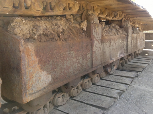 ขายรถแบคโฮ KOMATSU PC-200-6 รถพร้อมใช้ ตามสภาพราคาย้อมๆ สนใจโทรจองได้เลย