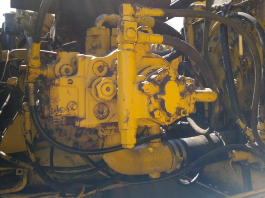 ขายรถแบคโฮ KOMATSU PC-200-6 รถพร้อมใช้ ตามสภาพราคาย้อมๆ สนใจโทรจองได้เลย