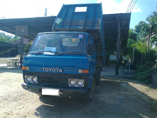 ขายด่วน!..รถสี่ล้อ บรรทุก TOYOTA DYNA สวย มีทะเบียนพร้อม.