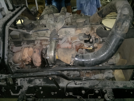 ขายรถ 10 ล้อ 2 เพลา กระบะเหล้กดั้ม HINO FM227 วางเครื่อง.EP100 ( 285 แรง เทอร์โบ ) กระบะสวย คัสทรีสวย