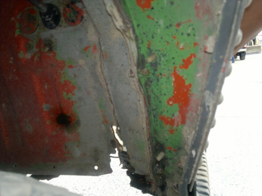 ขายด่วน หัวเก๋งMITSUBISHI FUSO FM527S สภาพสวยพร้อมใช้