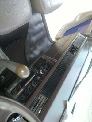 ขายด่วน หัวเก๋งMITSUBISHI FUSO FM527S สภาพสวยพร้อมใช้