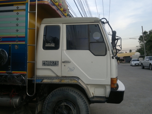 ขายด่วน หัวเก๋งMITSUBISHI FUSO FM527S สภาพสวยพร้อมใช้