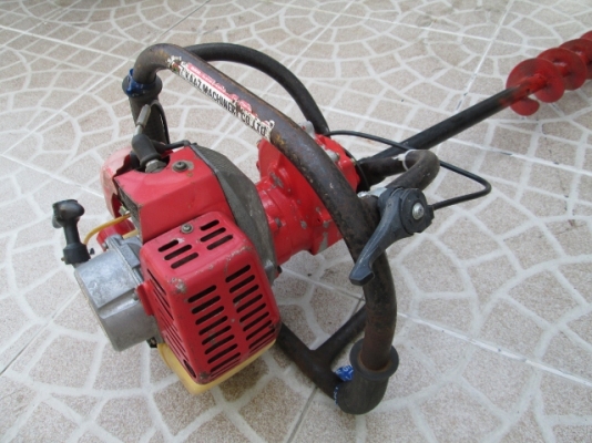 รหัส:12000987เครื่องเจาะดินเครื่องMitsubishi T170(3.0PS.)เหมาะใช้เจาะดินวางหลุมปลูกต้นไม้หรืองานเจาะดินนำเสาwww.nihonmono.com