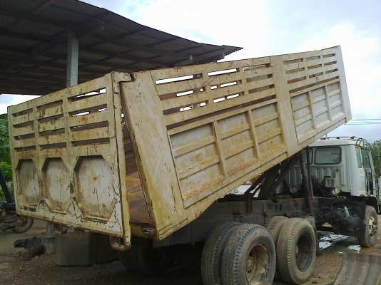 ขายกะบะดั้ม10ล้อ คัสซีกว้าง.82ม.ยาว6.00ม. สวยมาก