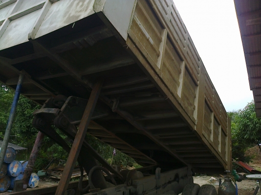 ขายกะบะดั้ม10ล้อ คัสซีกว้าง.82ม.ยาว6.00ม. สวยมาก ขายกะบะดั้ม10ล้อ คัสซีกว้าง.82ม.ยาว6.00ม. สวยมาก