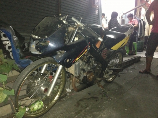 ขาย Honda Ls 125 cc ราคา 7000 บาท ขาย Honda Ls 125 cc ราคา 7000 บาท