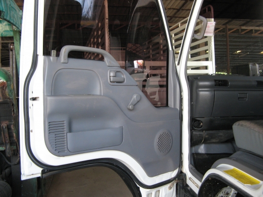 ขาย 6 ล้อ อีซูซุ NQR 150 แรงดัมพ์พร้อมเครน 3 ตัน สภาพสวยจัดกว่า 90\% เครื่องแน่น คัสซีสวยกิ๊ป สนใจชมรถก่อนได้ครับ