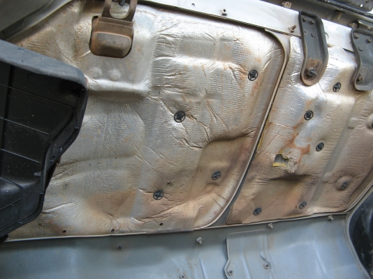 ขาย 6 ล้อ อีซูซุ NQR 150 แรงดัมพ์พร้อมเครน 3 ตัน สภาพสวยจัดกว่า 90\% เครื่องแน่น คัสซีสวยกิ๊ป สนใจชมรถก่อนได้ครับ