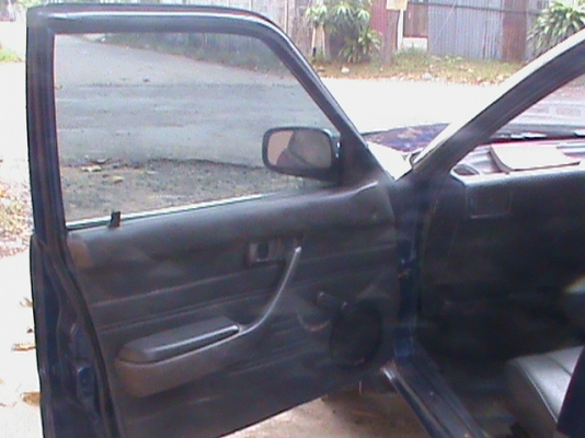 โตโยต้าโคโลหน้า แป๊ะยิ้ม