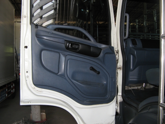 ขาย 6 ล้อ ฮีโน่ เมก้า 150 แรงยาว 4.30 ม. ปี 2005 กระบะเนียมบุสแตนเลท สภาพเดิม ๆ สวยจัดกว่า 90\% เครื่องแน่น คัสซีสวยกิ๊ป สนใจชมรถก่อนได้ครับ ขาย 6 ล้อ ฮีโน่ เมก้า 150 แรงยาว 4.30 ม. ปี 2005 กระบะเนียมบุสแตนเลท สภาพเดิม ๆ สวยจัดกว่า 90\% เครื่องแน่น คัสซีสวยกิ๊ป สนใจชมรถก่อนได้ครับ