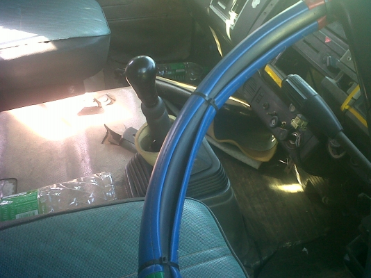 ขายสิบล้อล่อง 1 เพลา ร็อคกี้ 175  สถาพพร้อมใช้ เจ้าของเลิกกิจการ โทรต่อรองเลย  083-3777-839