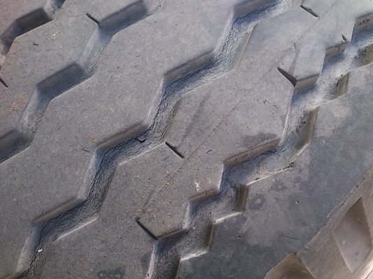 ขายอีซูซุสี่ล้อรถห้าง ธันวาคม ปี51ครับ