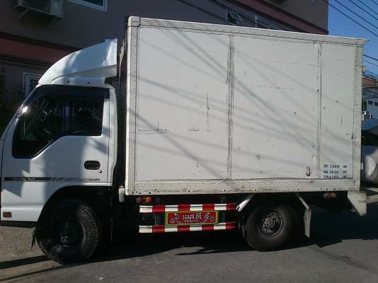 ขายอีซูซุสี่ล้อรถห้าง ธันวาคม ปี51ครับ