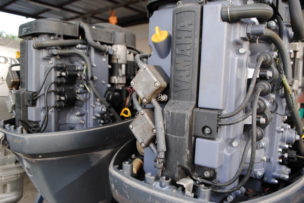 ขายเครื่องเรือYAMAHA F100