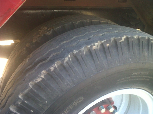 ขายหกล้อ  ฮีโน่ กระบะยาว หัวเรนเจอร์ ขนวัว-ควาย แค๊บใหญ่  สนใจโทรต่อรองราคา  083-3777-839