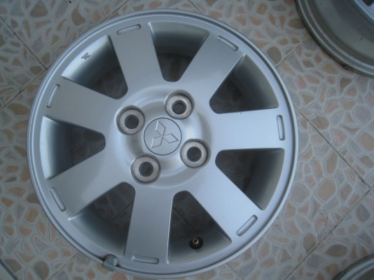 ขายล้อแม็กเดิมขอบ 14  MITSUBISHI MIRAGE 4/100 (081-3747940)