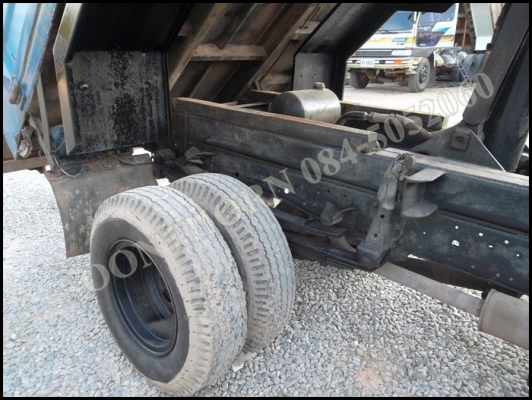 ขายด่วน รถบรรทุก 6 ล้อดั้ม ISUZU NKR 110 แรง หัวการ์ตูน (รถห้าง) ดั้มเกษตร สภาพพพร้อมใช้ ราคาสุดคุ้ม