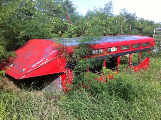 ขายหลังคารถโดยสาร ยกลงจาก NPR