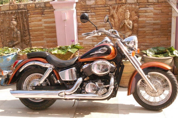 ขายน้องส้มจีด SHADOW CLASSIC400 ปี 2001-02  พร้อมสรรพสามิต สวยๆๆ ลายสีลิมิเต็ด ครบรอบ 105th HARLEY DAVIDSON