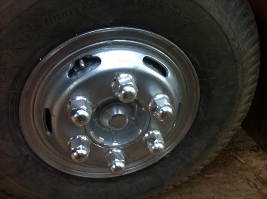 ่หกล้อNPR115แรงรถดั้มเกษตรช่วงล่างFพวงมลัยเพาเวอร์แอร์เย็นยางสวยรถพร้อมใช้