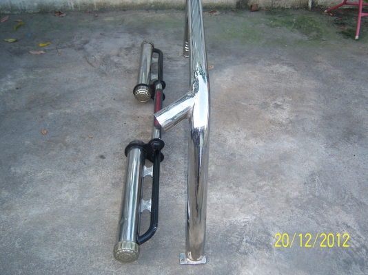 ขายกันชนหลัง + โรลบาร์ ครับ