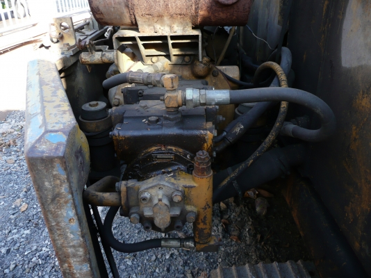 ขายรวม 3คัน PC100-5 PC60-5LC PC60-3 ขายรวม 3คัน PC100-5 PC60-5LC PC60-3