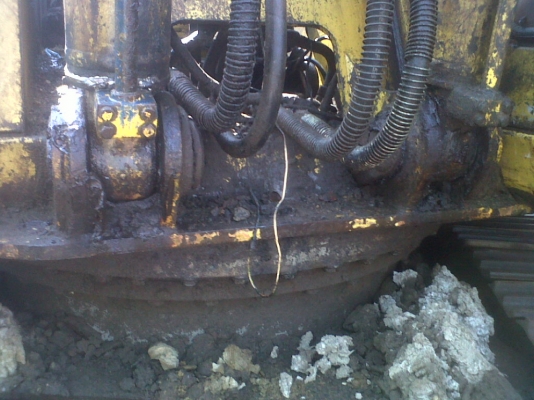 ขายยกชุด 4 คัน KOBELCO 200*3 LC ขายยกชุด 4 คัน KOBELCO 200*3 LC