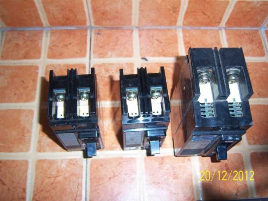 ขายเบรคเกอร์ 2 สาย 30A 250V