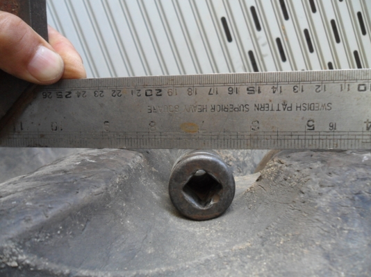 ขายแล้ว ยางรถไถถอด\% หน้า14.9-24 หลัง18.4-34 ปี10 ยกชุด4เส้น