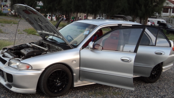 ขายmitsubichi lancer ปี1993 ขายmitsubichi lancer ปี1993