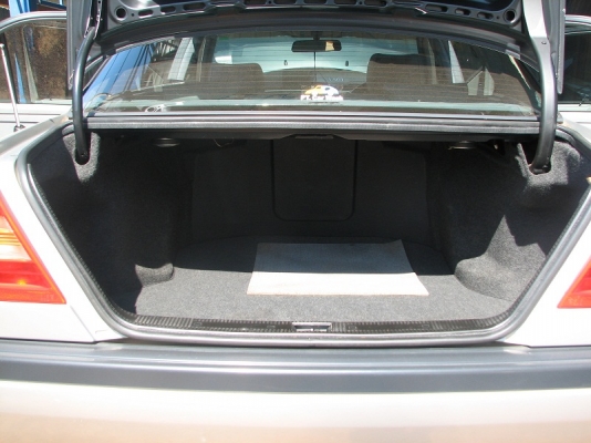 BENZ C200 ES โฉมW202 ปี1994 /AUTO รถนายแพทย์สภาพสวยมากไม่ค่อยได้ใช้ BENZ C200 ES โฉมW202 ปี1994 /AUTO รถนายแพทย์สภาพสวยมากไม่ค่อยได้ใช้