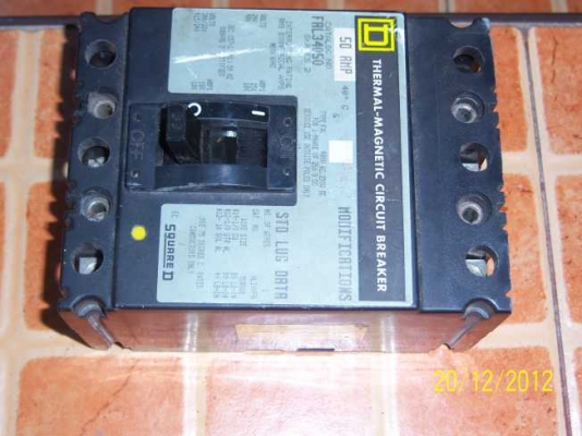 ขายเบรคเกอร์ 3 สาย 50 AMP