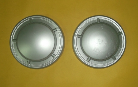 ขายแล้วคับ ส่งอุบลราชธานีคับ  ขายฝาตบ TOYOTA  RN10   สนจัยชมก่อนได้คับ